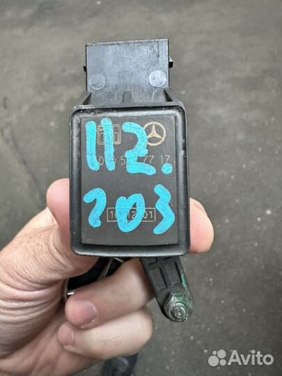 Датчик уровня кузова mercedes