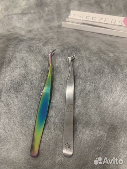 Пинцет для ресниц
