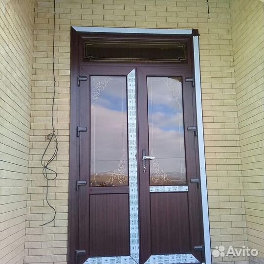 Пластиковая дверь 120х210 90