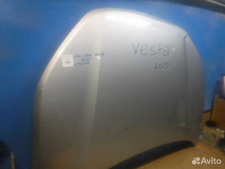 Капот Лада Веста