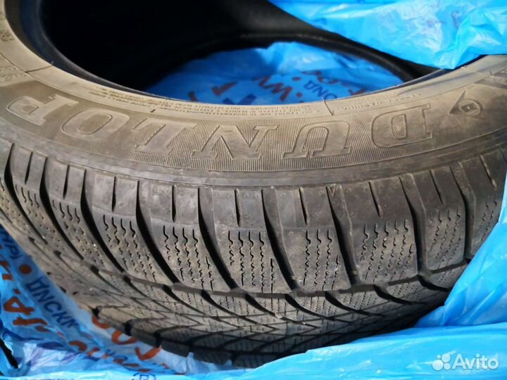 Dunlop SP Winter Sport 235/55 R19 и 255/50 R19