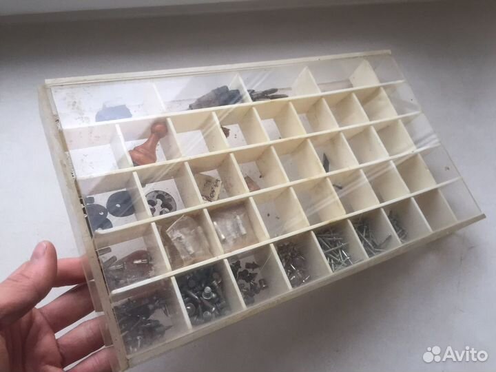 Кейс с метчиками и плашками