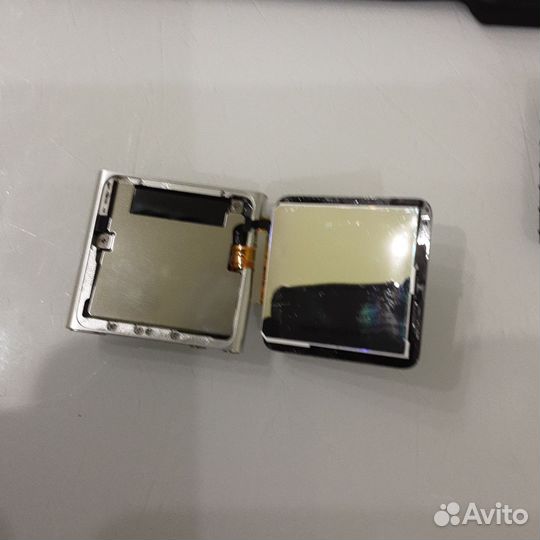 iPod nano 4 iriver s100