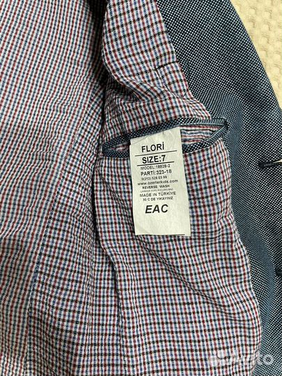 Джинсовый пиджак для мальчика 7-8 лет