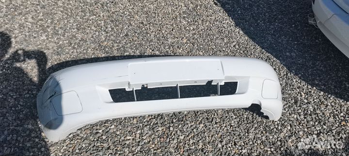 Бампер передний калина 1 в цвет 240 белое облако