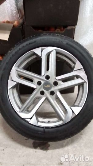 Bridgestone V-Steel Mix M716 235/55 R19