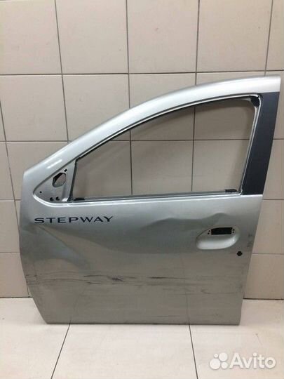 Дверь передняя левая Renault Sandero