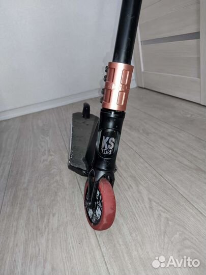 Трюковой самокат Hipe H4