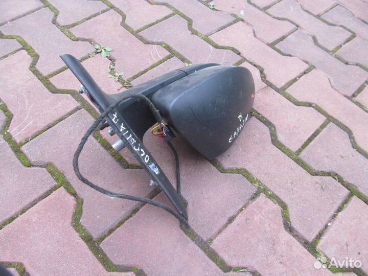 Зеркало правое Skoda Octavia A7 2013