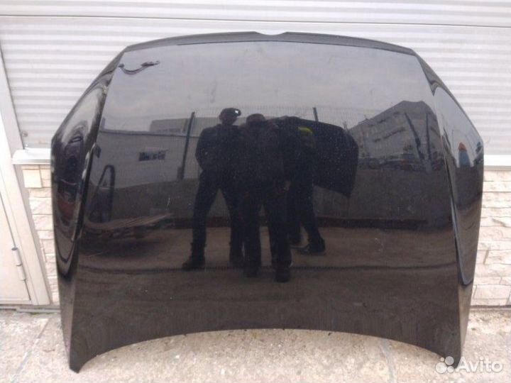 Капот Volkswagen Passat B7 универсал 1.4 CAX