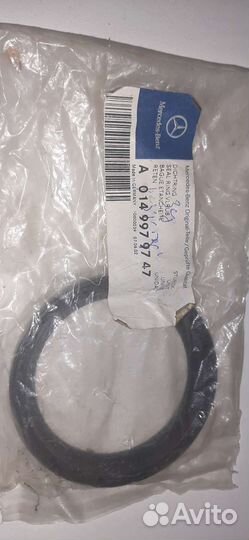 Сальник редуктора Mercedes-Benz A0149979747