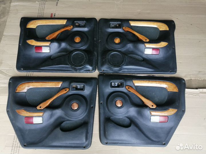 Дверный карты Волга 31105,3102,3110,31029