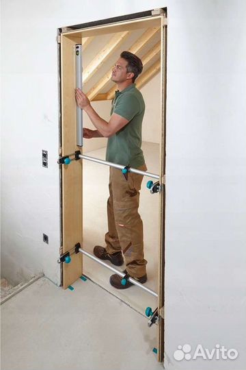 Установка межкомнатных дверей