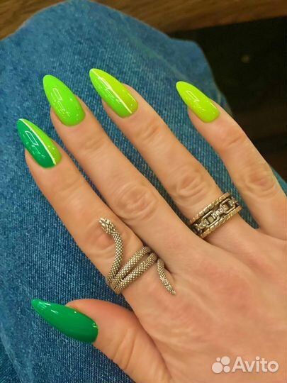 Серебряное кольцо