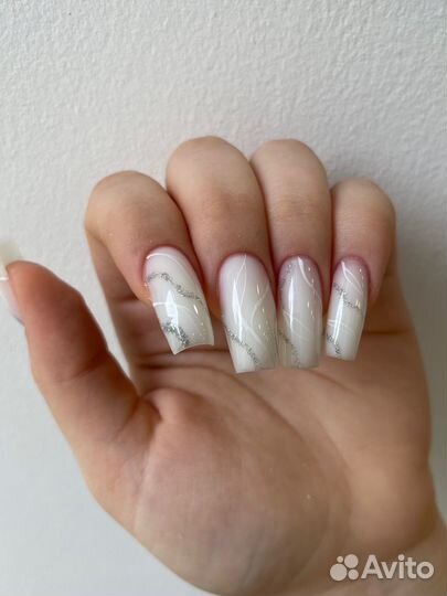 Маникюр гель-лак, наращивание ногтей