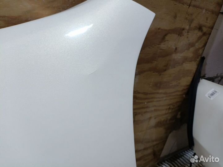 Крыло переднее Fuga Y50 (лево. )