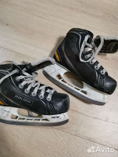 Хоккейные коньки bauer 31 размер