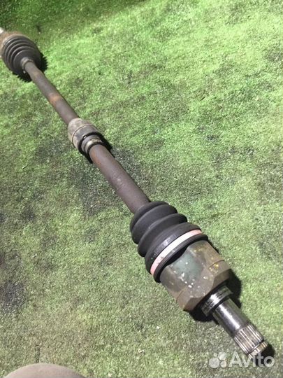 Привод правый Mitsubishi Lancer 9 CS9W 4G63 2006