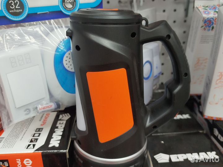 Фонарь прожектор