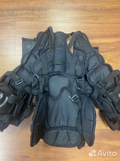 Нагрудник хоккейного вратаря Reebok, Yth