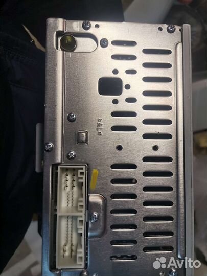 Штатное головное устройство hyundai tucson