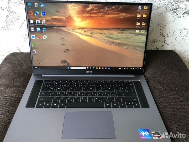 Honor magicbook pro 16