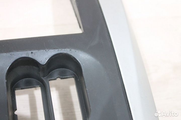 Накладка центральной консоли Nissan Almera G15