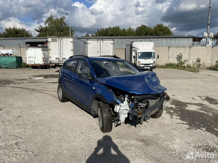 Kia Rio X-Line 1.4 AT, 2020, битый, 162 000 км