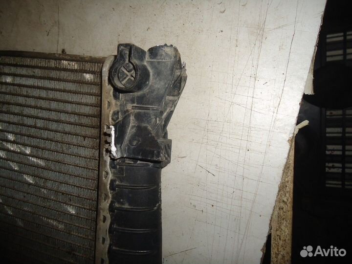 Радиатор системы охлаждения (Ford Transit)