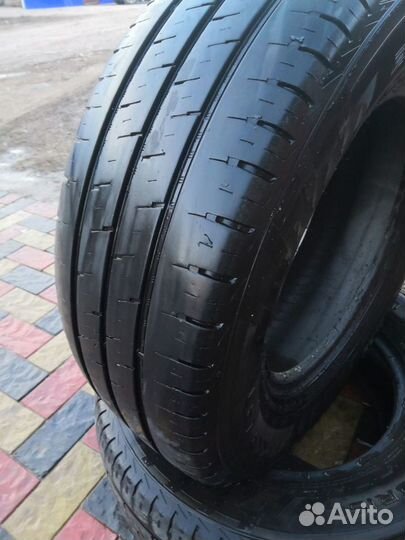 Nokian Tyres Hakka Van 215/70 R15C 107