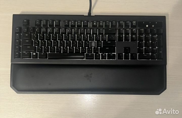 Игровая клавиатура Razer Blackwidow Chroma v2