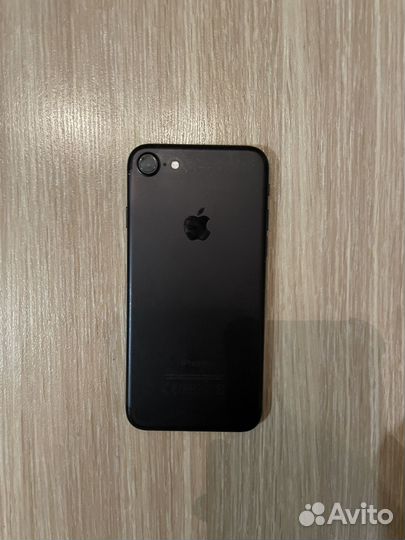 Телефон iPhone 7 128gb