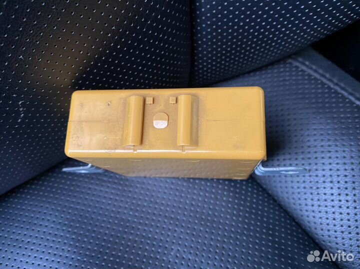 Блок управления зеркала 89430-48030 Lexus RX 400h
