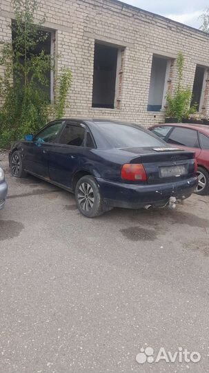 На запчасти Audi A4