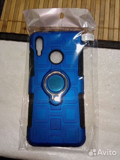 Чехлы Huawei P SMART 2019