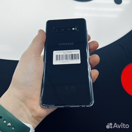 Samsung Galaxy S10+, 8/128 ГБ