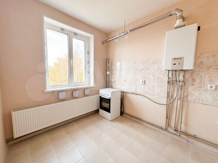 2-к. квартира, 43,8 м², 3/3 эт.