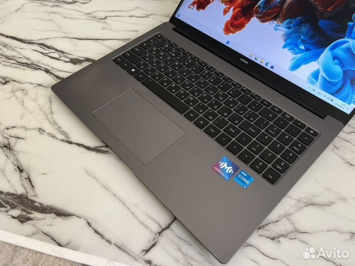 Honor magicbook x16 i5 12450h/16GB / 512 2024