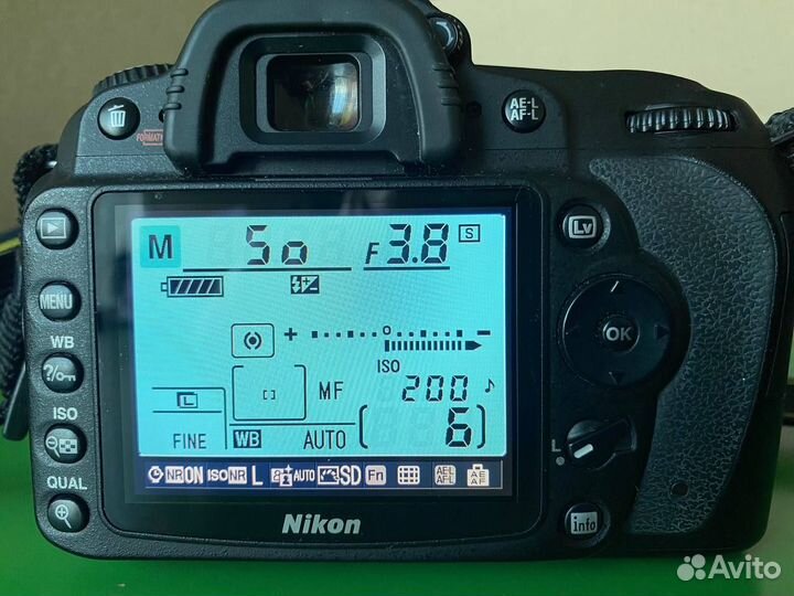 Зеркальный фотоаппарат Nikon D90 kit 18-105mm