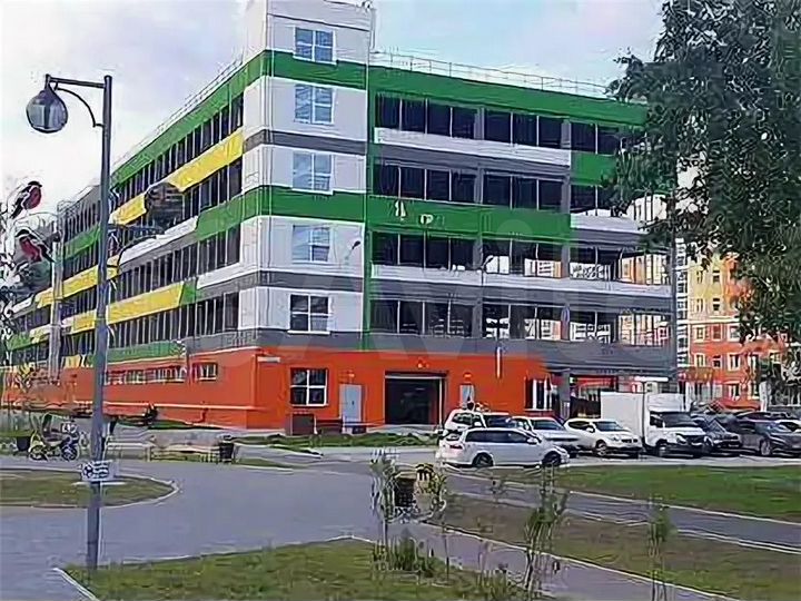 Машиноместо, 13 м²