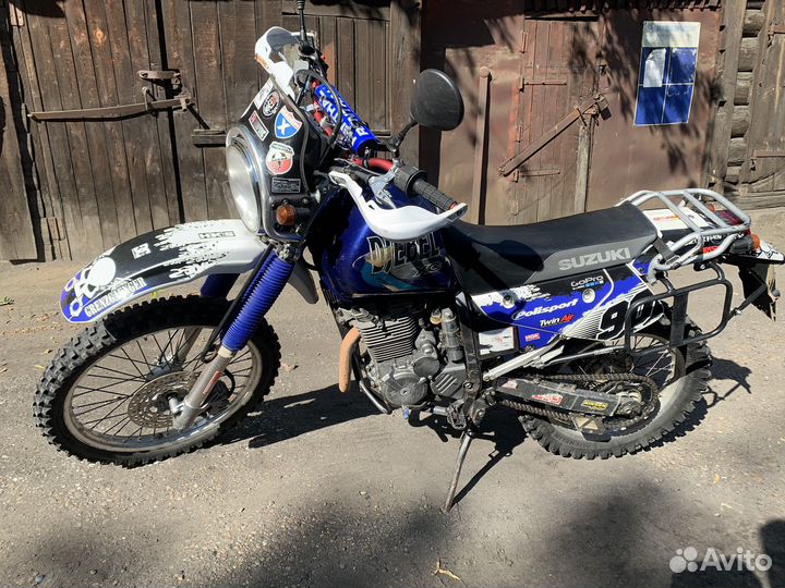 Suzuki Djebel 250