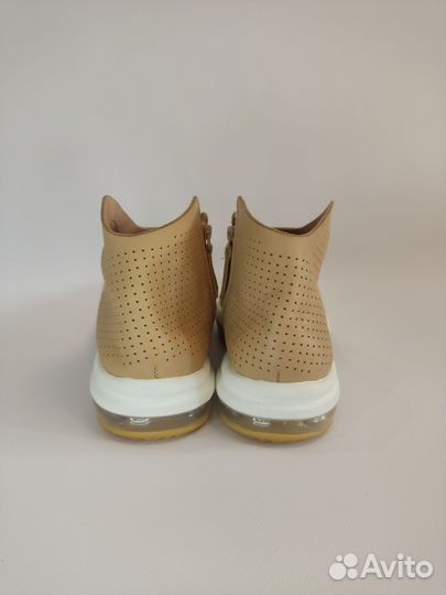 Кроссовки Nike Zoom Modairna Vachetta Tan