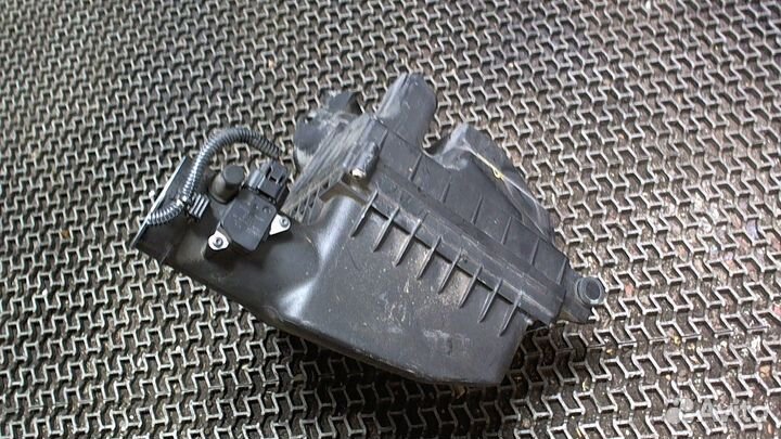 Корпус воздушного фильтра Volvo XC60, 2010