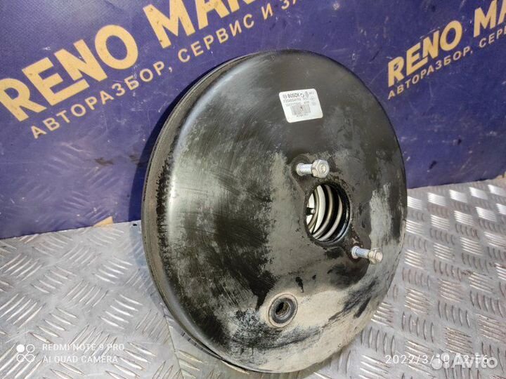 Вакуумный усилитель тормозов Renault Fluence седан