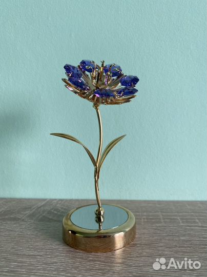 Цветок стуэтка стразы swarovski