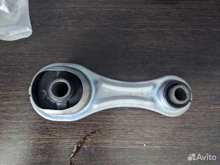 Опора двигателя задняя Ларгус