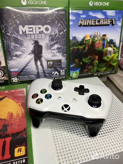 Xbox One S 1tb с играми