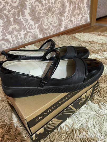 Туфли для девочки