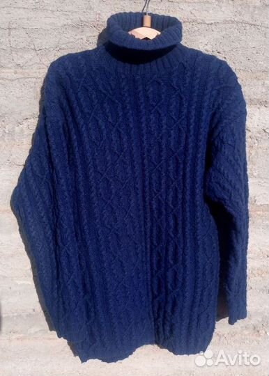 Свитер шерсть