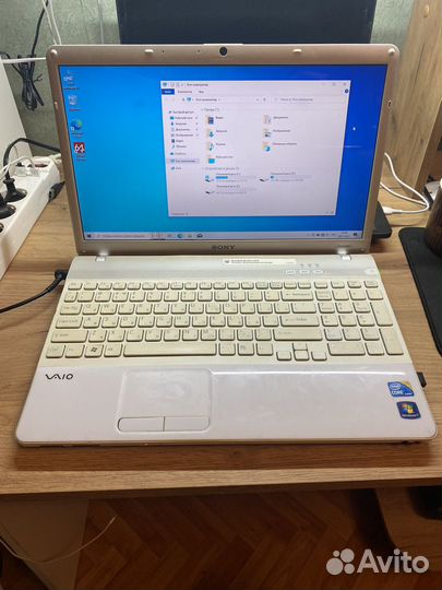 Ноутбук sony vaio i5 vpceb3s1r